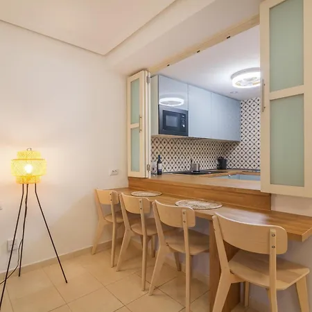 Tenerife Break - Balcon De Gigantes 圣地亚哥港